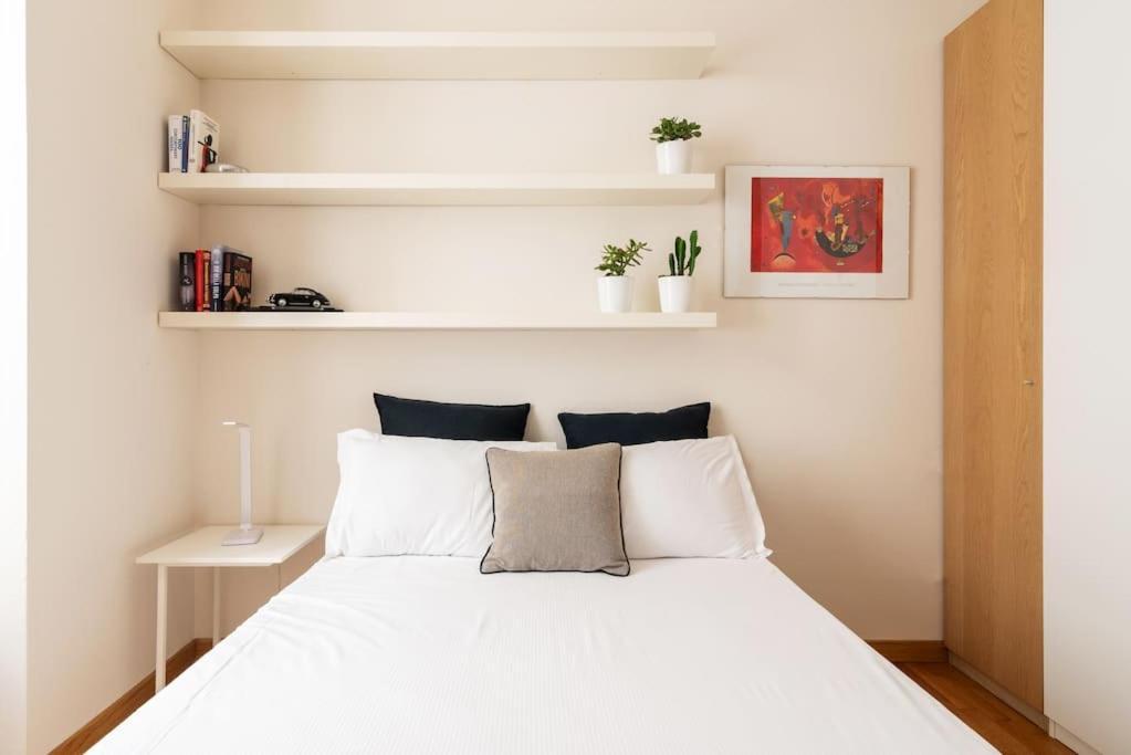 Studio Apartment Brera Milán Exterior foto